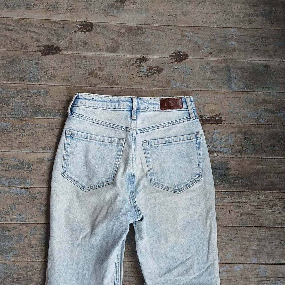 GUC Hollister Vintage Stretch Ultra High Rise Mom Jeans fray Ankle Size 24x27 - Picture 5 of 5